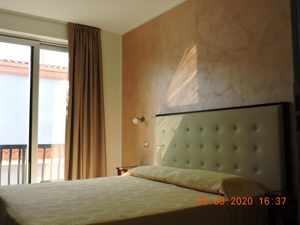 Portopalo Di Capo Passero B&B Aquila Reale المظهر الخارجي الصورة