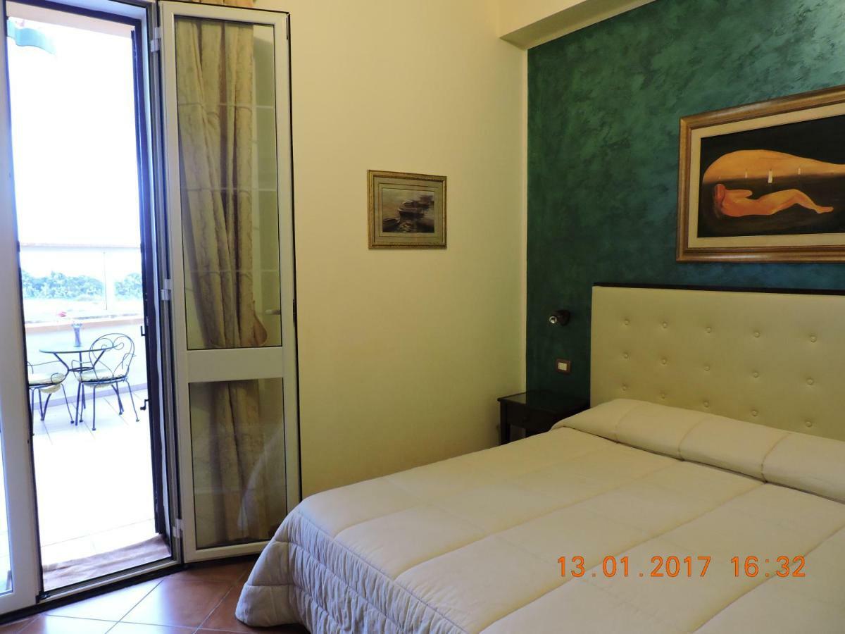 Portopalo Di Capo Passero B&B Aquila Reale المظهر الخارجي الصورة
