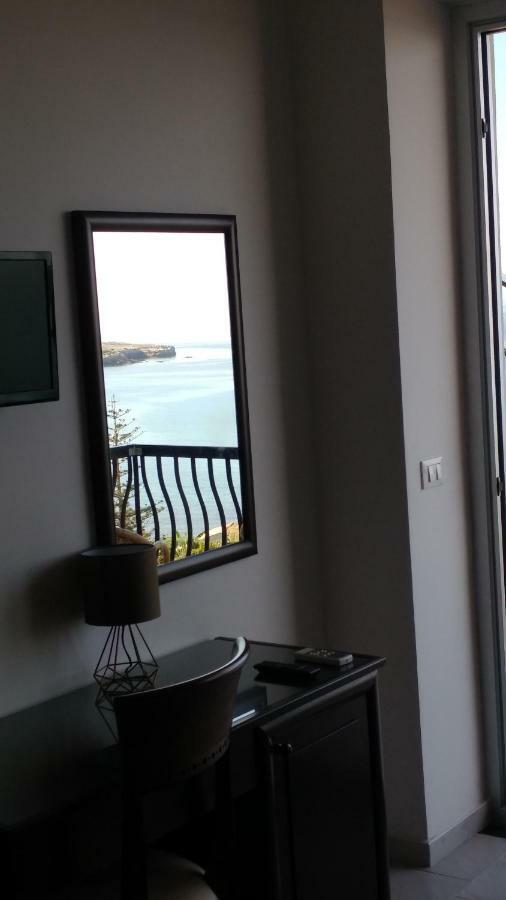 Portopalo Di Capo Passero B&B Aquila Reale المظهر الخارجي الصورة